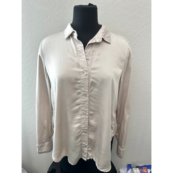 BELLA DAHL | Beige Button Front Blouse 100% EcoVero Rayon Made in USA | Medium - Picture 2 of 7